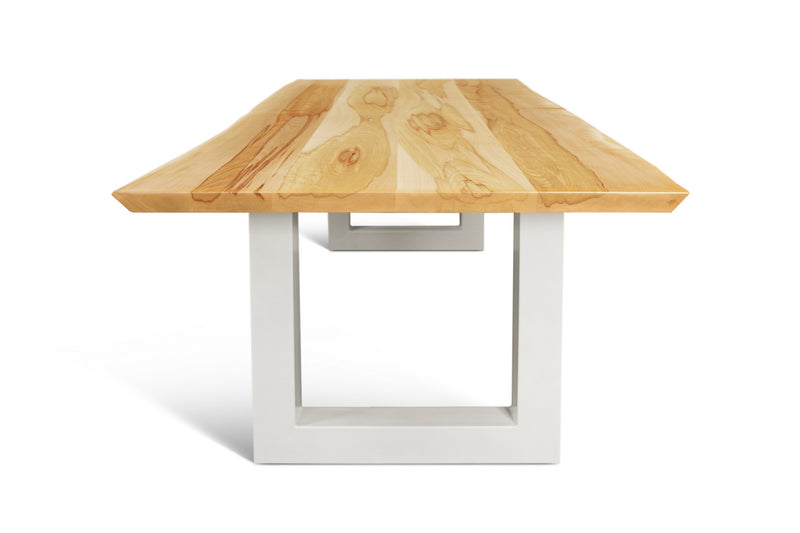 BAUM Dining Table